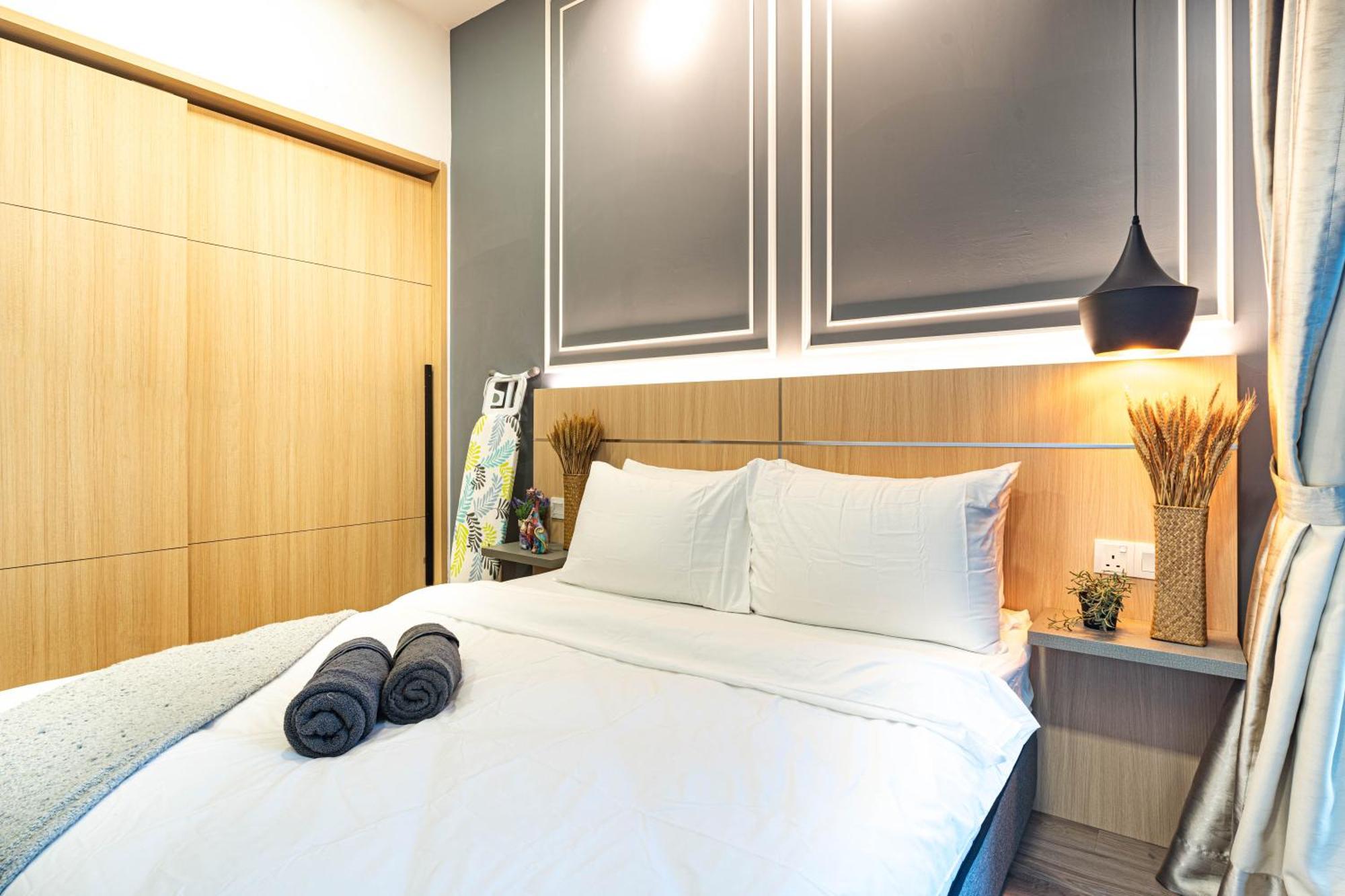 The Colony By Infinitum Best Pool View Klcc Trx Merdeka 118 Kl Tower กัวลาลัมเปอร์ ภายนอก รูปภาพ